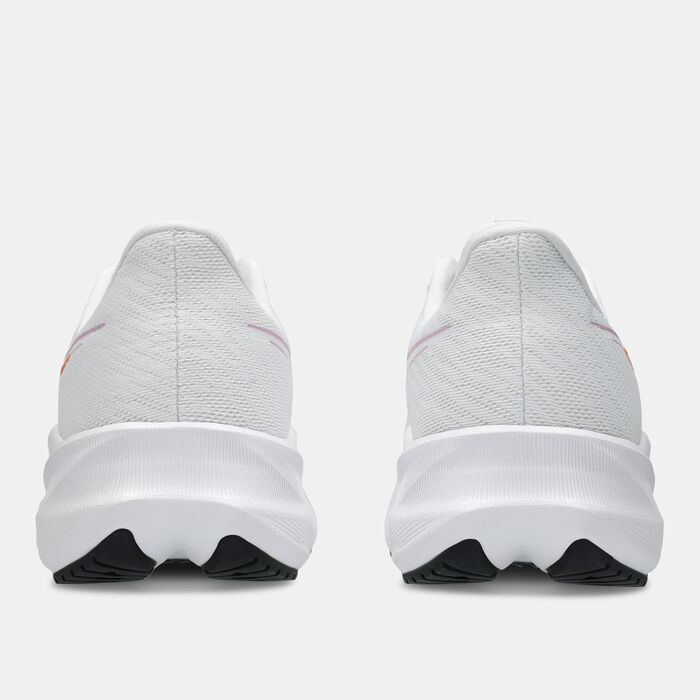 ASICS Men's VERSABLAST 4 Running Shoes White image number 5