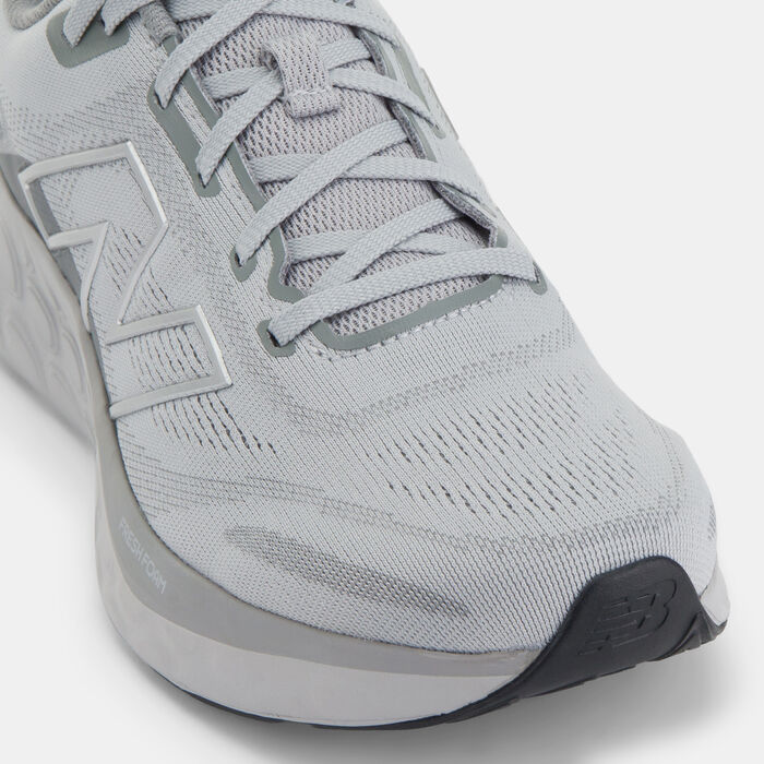 New Balance Men's Fresh Foam 680 v8 Running Shoes Silver image number 4