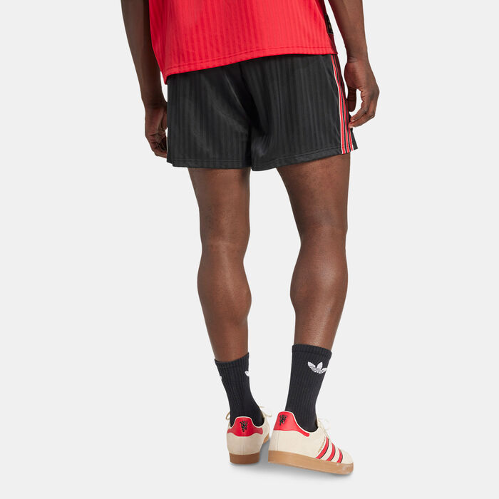 adidas Men's Manchester United Terrace Icons Shorts Black image number 1