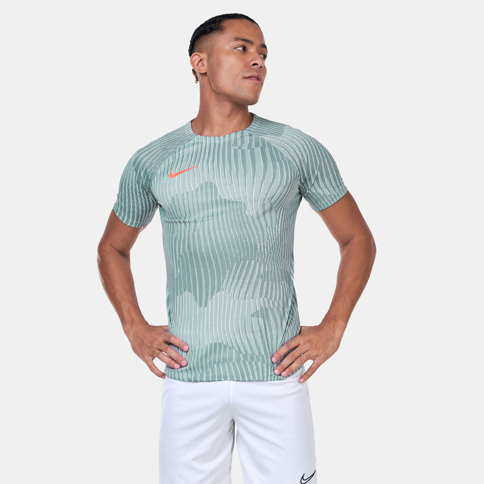 Nike Men's Dri-FIT Academy Pro Football T-Shirt Green image number 1
