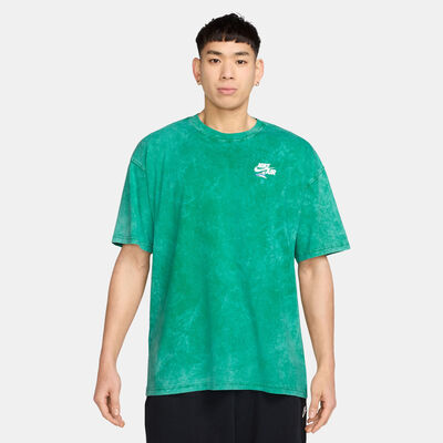 Nike Men's Sportswear Graphic T-Shirt Green