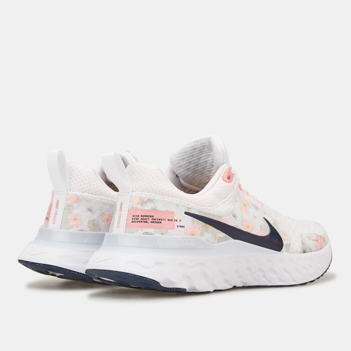 Nike Women's React Infinity 3 Premium Road Running Shoe White image number 2
