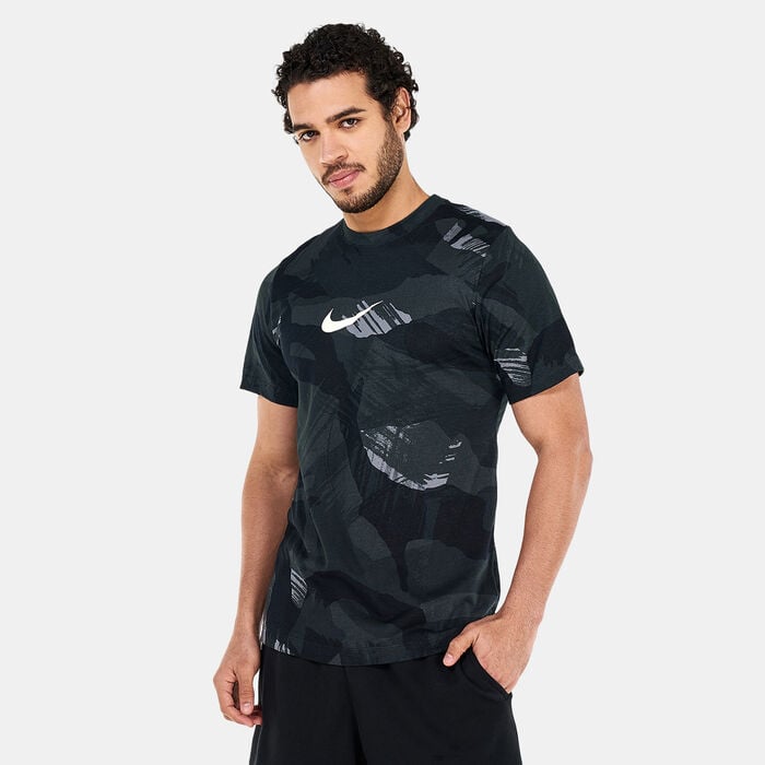 Buy Nike Men's Dri-FIT Camo Print Training T-Shirt Black in Dubai, UAE -SSS